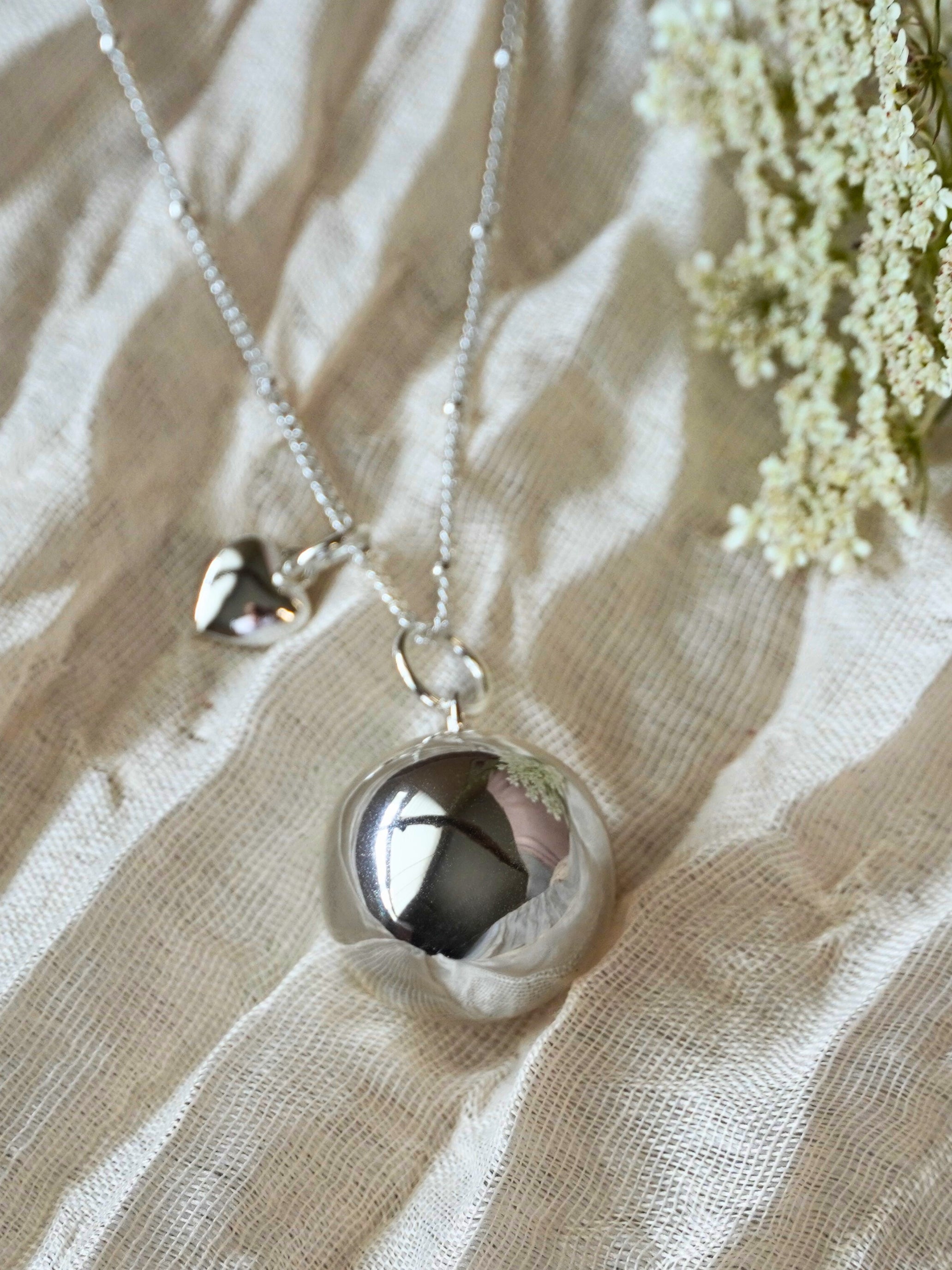 Bola Pregnancy Jewel - Heartbeat Silver